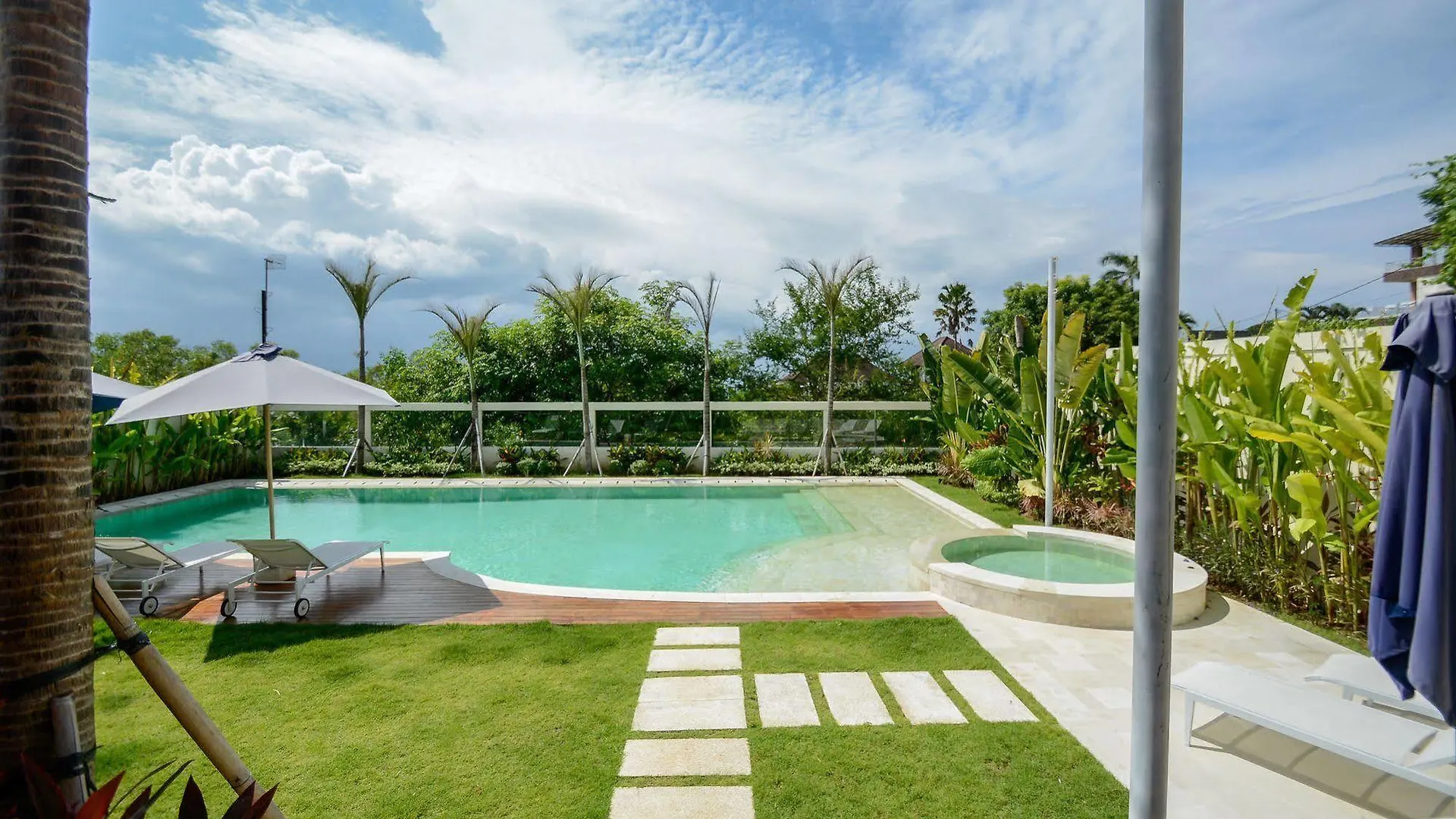 Villa The Alba Hills View Ungasan