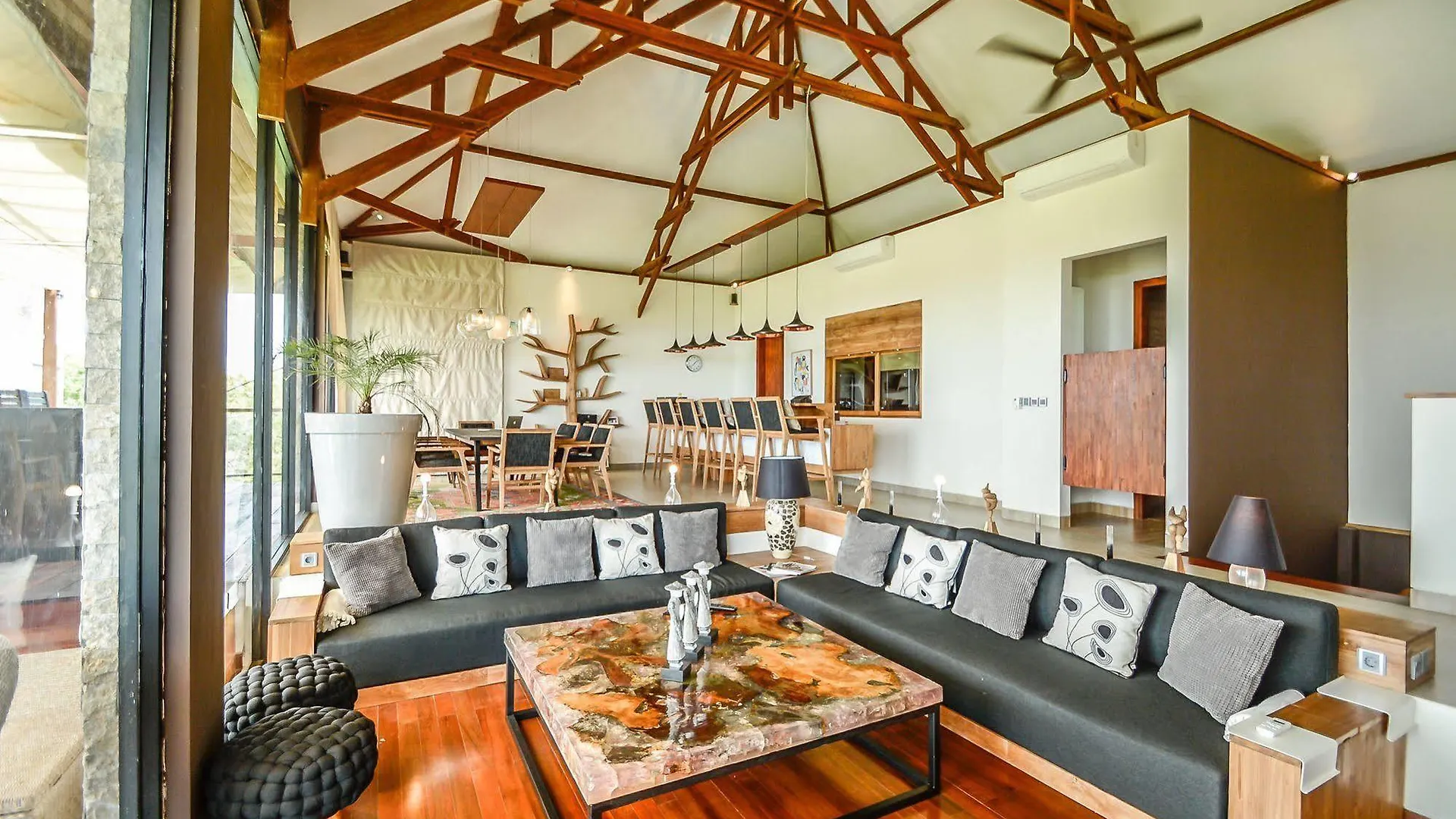 Villa The Alba Hills View Ungasan
